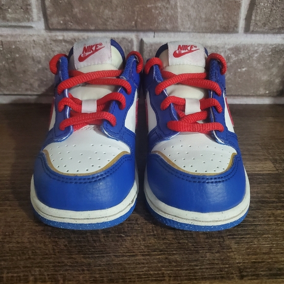 Nike Dunk Low Next Nature Superhero Size 8C - Picture 2 of 9